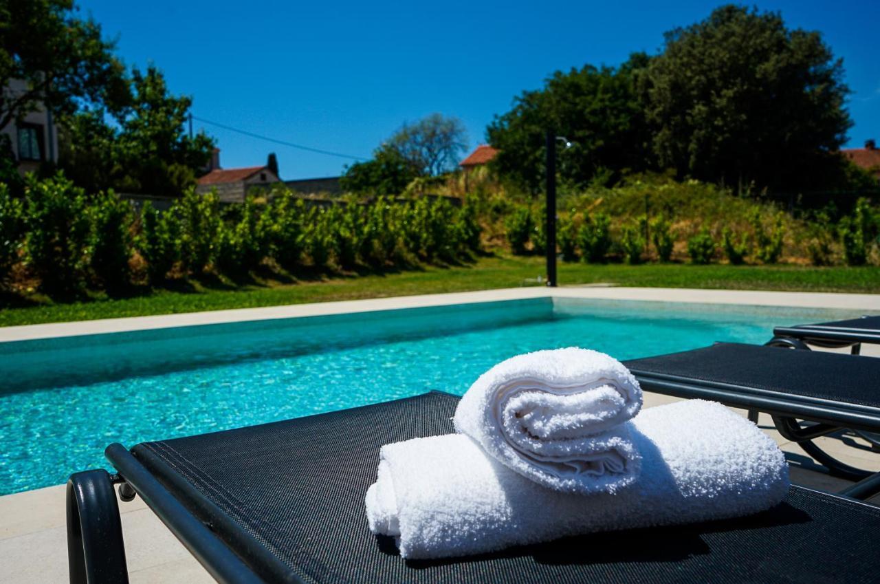Lia With Pool - Luxury In Vintijan, Near And Medulin Villa
